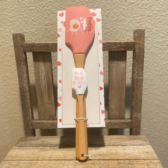 Valentine’s Day Spatula Set Of 2, Bacon & Eggs Spatulas, You’re Bacon Me Crazy - Picture 2 of 13